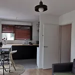 T2 L'ile De Avec Parking Prive Apartman *