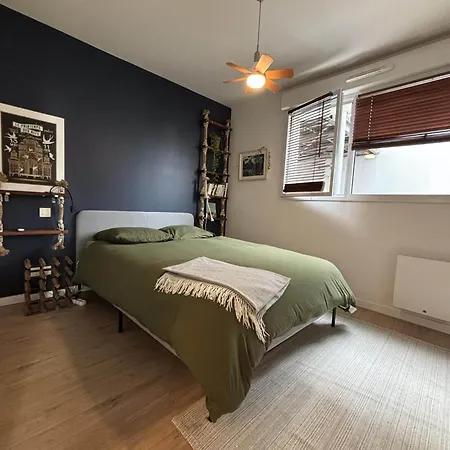 Daire T2 L'ile De Avec Parking Prive Nantes